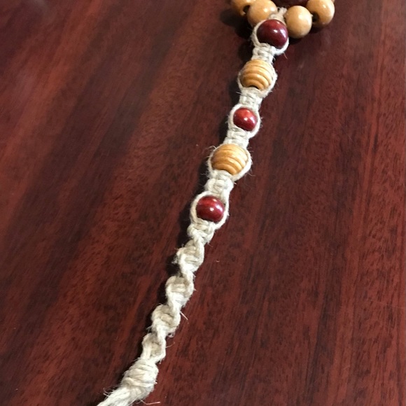 HANDMADE 100% HEMP/WOOD DAISY CHOKER - Picture 10 of 15